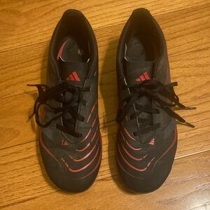 Adidas Predator Club soccer cleats size men’s 6